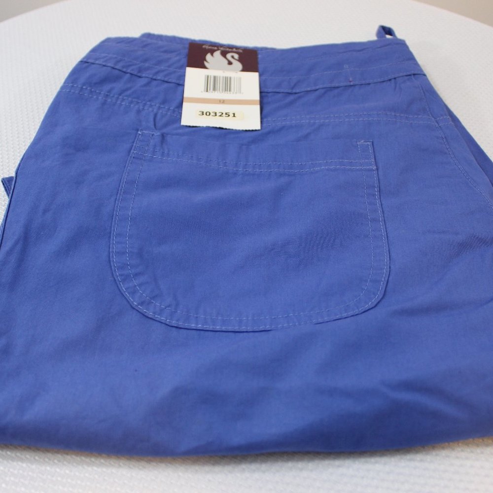 (NWT) Gloria Vanderbilt skimmer capri pants for women
